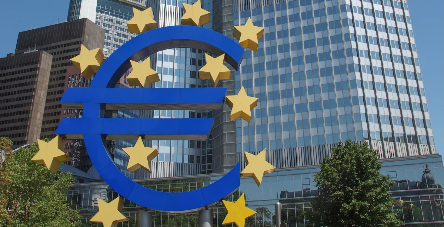 10 EU Banks Team Up to Launch Euro Stablecoin